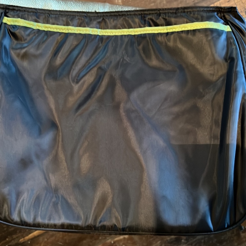 Trend Lab Diaper Bag - Picture 3 of 3